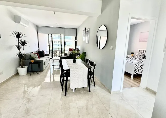 Bright & Cozy In 公寓