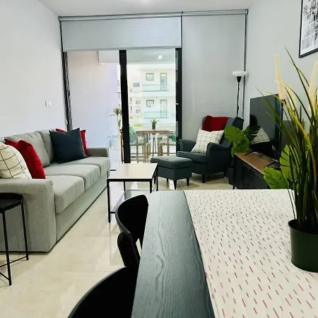 Daire Bright & Cozy In *